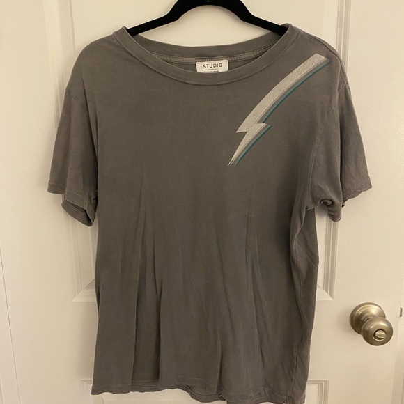Revolve Lightening Bolt Boyfriend Tee - Picture 2 of 4